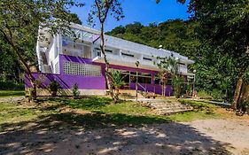 Casa Bacarirá - Floresta com Yoga e Café da Manhã Vegano